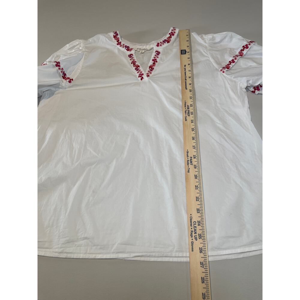 Linda Anderson Red Embroidered Floral Puff‑Sleeve Top (100% Cotton) – Size XL - Picture 10 of 10